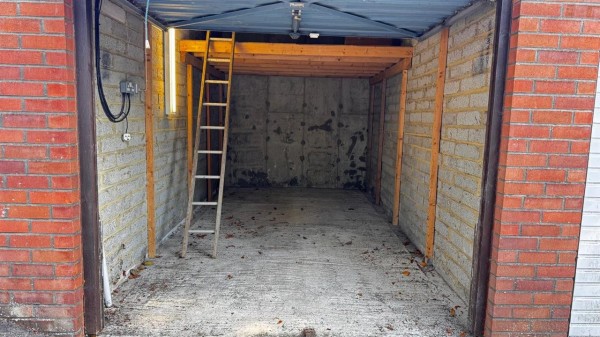 Garage to Rent, Ditchling Road, Brighton