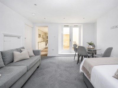 Images for Oriental Place, Flat 2, Brighton EAID:TT BID:KHA1