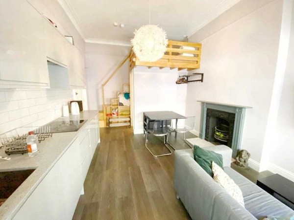 Oriental Place, Brighton