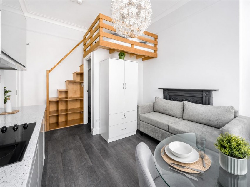 Images for Oriental Place, Flat 3, Brighton