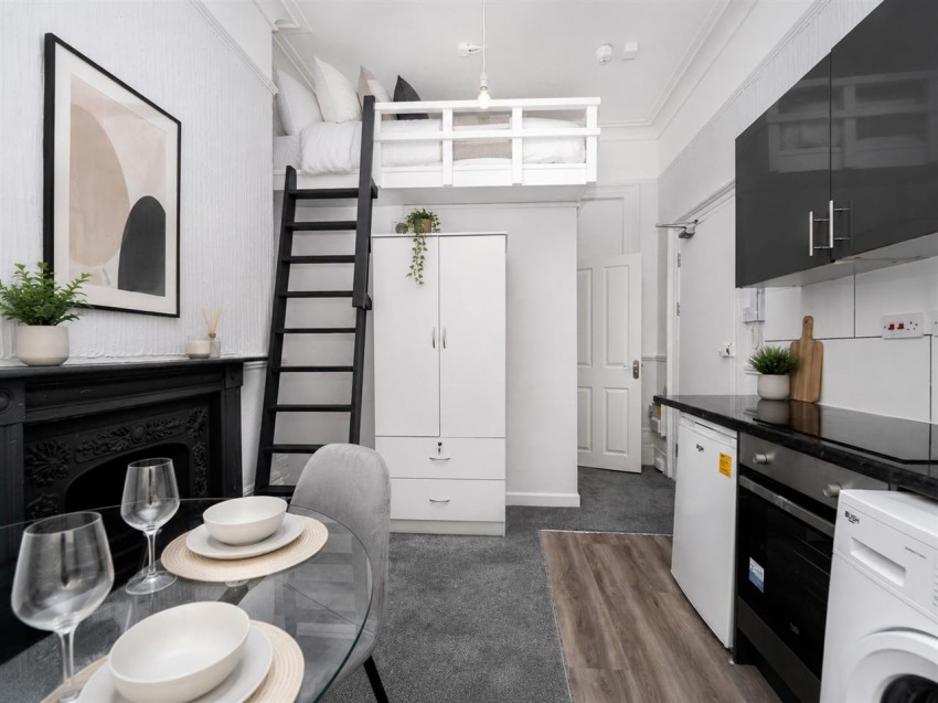 Images for Oriental Place, Flat 4, Brighton