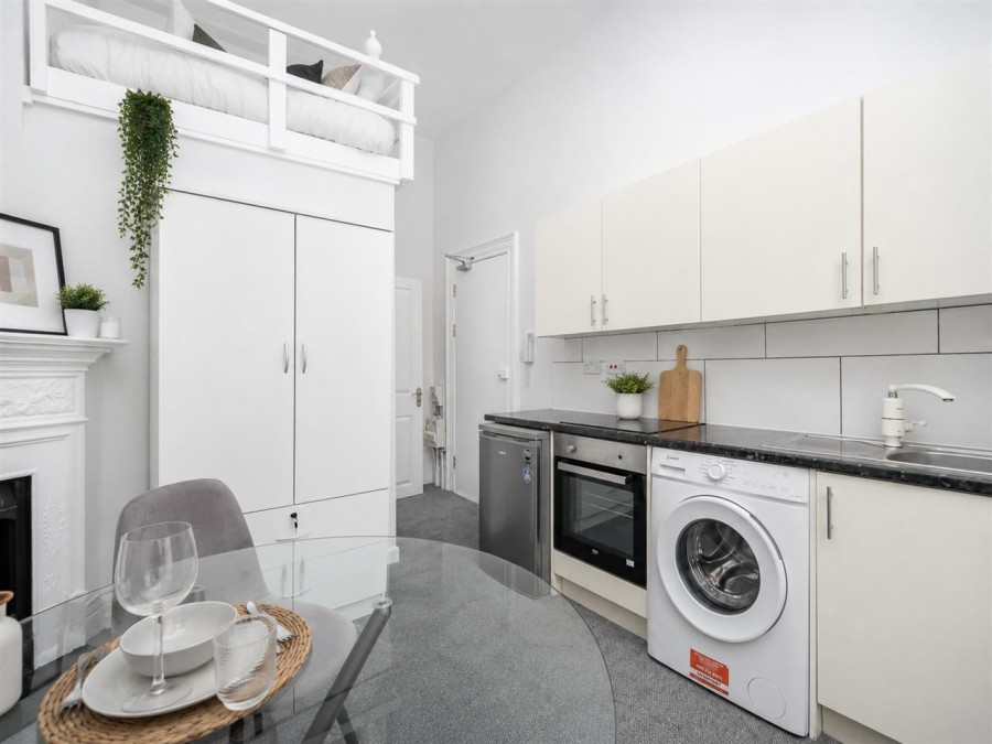 Images for Oriental Place, Flat 4, Brighton