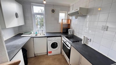 Images for Roundhill Crescent, Brighton EAID:TT BID:KHA1
